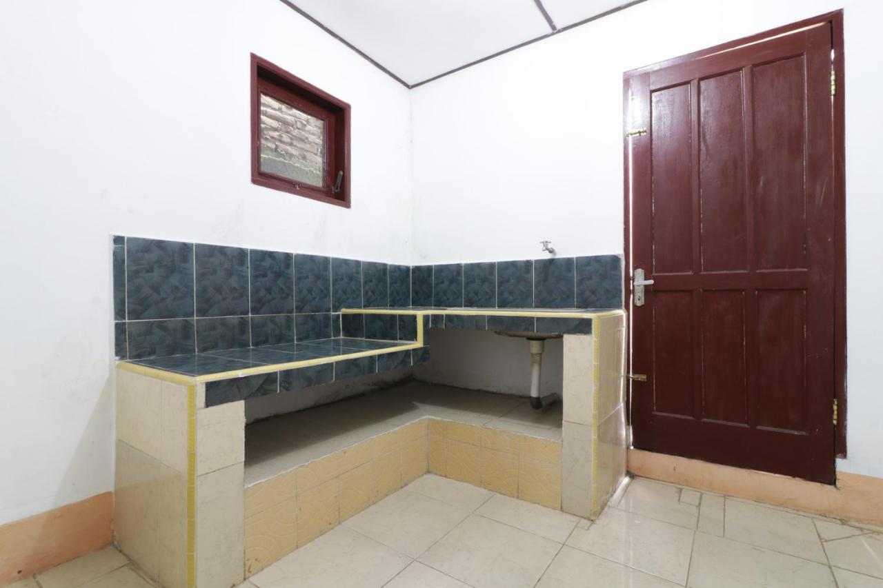 Villa Keluarga Bre Batunanggar ブラスタギ エクステリア 写真